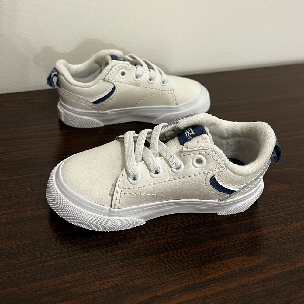 VANS Toddler Boys 5 Seldan Slip On Leather Retro Pop Bijou Shoes Sneakers New - Picture 4 of 7